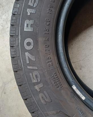 Gomme estive 215/70 r15