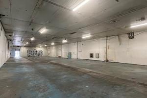 Capannone 500 mq - Pero (Milano) -