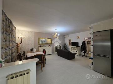 4 LOCALI A CADONEGHE