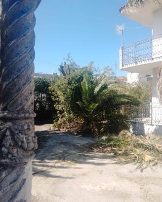 CastelVolturno.appartamento in villa 9 /10 posti
