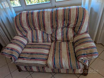 Coppia di divani classico/elegante