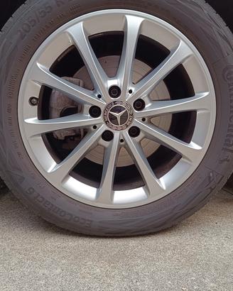 Cerchi 17" originali Mercedes
Classe A W177