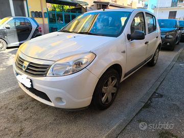 Dacia Sandero 1.2 GPL 260351km frezione da riveder