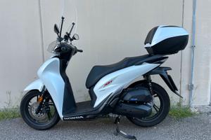 Honda SH 150 anno 2025