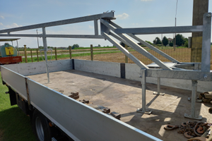 Basamento portapompa con vericello