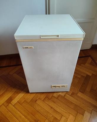 Congelatore a pozzetto