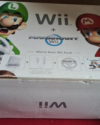 NINTENDO WII+2 giochi +scatola,completa di accesso