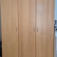 Armadio Ikea modello PAX
