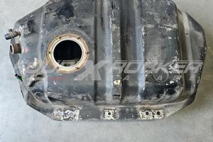 Serbatoio carburante Nissan Terrano 1 – benzina
