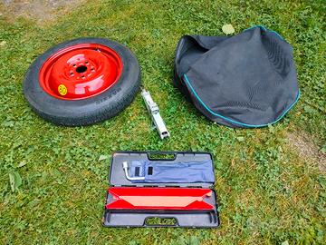Ruotino di scorta + kit e sacco contenitore