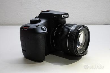 Canon eos 4000d + EF-S 18-55 IS STM + accessori