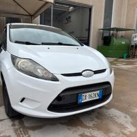 Ford Fiesta 1.4 D Van (Furgonata) - Revisionata fi