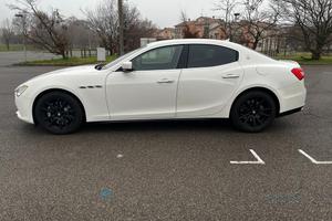 Maserati ghibli 250 cv