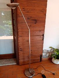 Lampada piantana (lampada da terra)