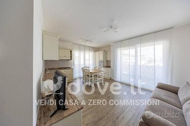 Appartamento di 84 m² con 3 locali e posto auto a 