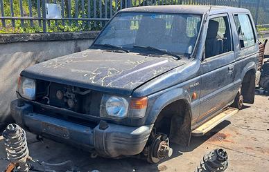 Ricambi Mitsubishi Pajero 1995