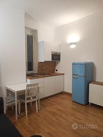 Bilocale via Edolo, 5 Milano