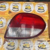 FARO POSTERIORE DESTRO HYUNDAI COUPE' ANNO:2003