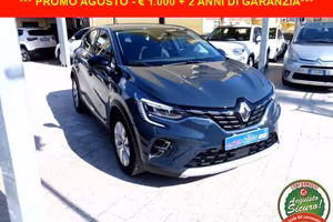 RENAULT Captur dCi 8V 90 CV EDC Initiale Paris