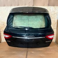 portellone baule posteriore Maserati Levante 