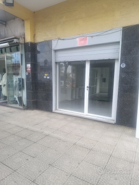 Negozio inizio via Manzoni s.giorgio