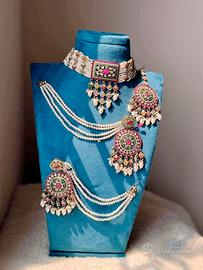 Indian set jewelry
