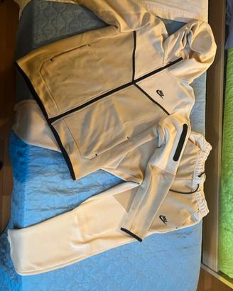 Nike teck fleece panna/beige