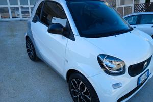 Auto smart benzina
