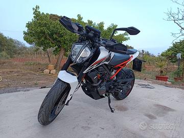 KTM Duke 125 2019