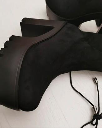 Stivali alti da donna