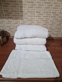 Tris asciugamani bagno