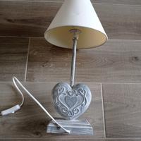 Lampada da tavolo stile shabby 