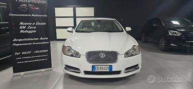 JAGUAR XF 1ª serie (X250) XF 3.0 D V6 Luxury