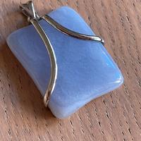 Ciondolo in calcedonio naturale-argento 925