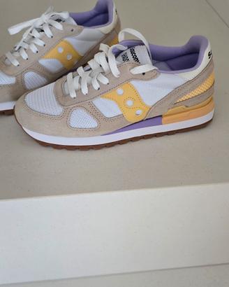 scarpe saucony