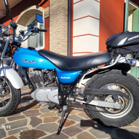 Suzuki van van 125 km 14500 2004