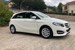 Mercedes Classe B - Euro 6 - Apple CarPlay