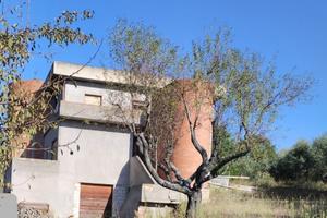 Villa bifamiliare Campodipietra