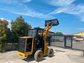 P126 Pala gommata 25 q.li
