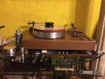 Giradischi base rigida