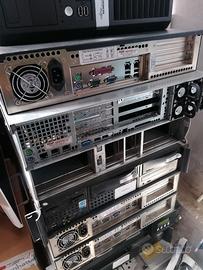 Lotto 8 Server Rack Vintage (2U/4U) - Pentium 4