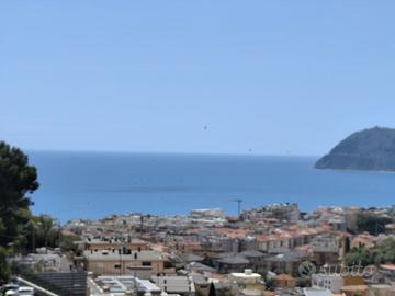 Alassio pozione di casa vista mare posti auto