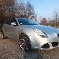 Alfa Romeo Giulietta 2012 105CV