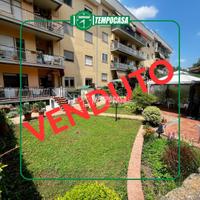 TRILOCALE CON GIARDINO E POSTO AUTO