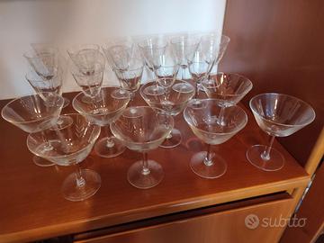 Set di 19 bicchieri vintage