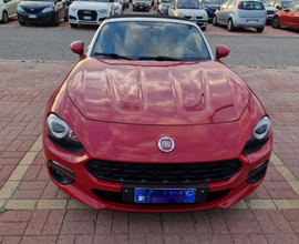 Fiat 124 spider lusso