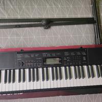 Tastiera Casio CTK-3200 con supporto