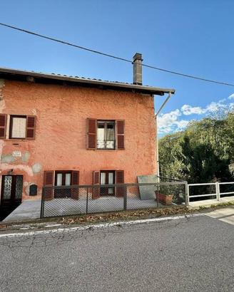 Villetta a schiera di 130 m² con 4 locali a Camand