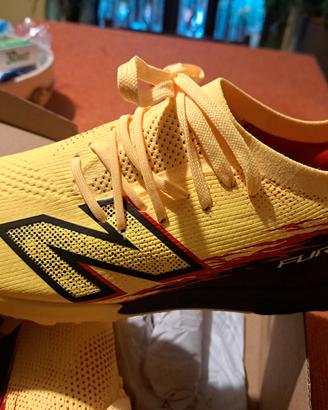  scarpe nuove NB calcio per terreni sintetico