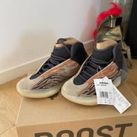 Yeezy QNTM
